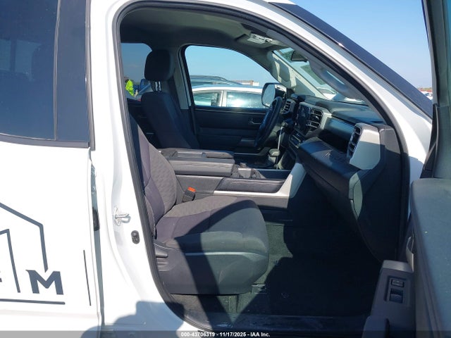 Toyota Tundra Sr5 2023 5TFLA5AA2PX028009 Image 5