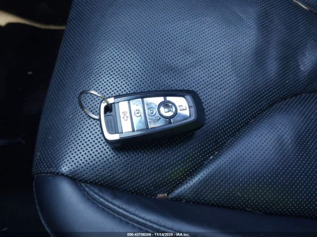 2020 LINCOLN NAUTILUS 2LMPJ8KP1LBL29961 Photo 10