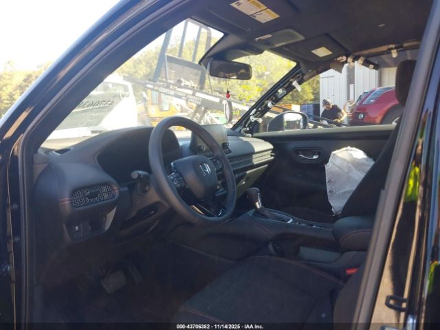 2024 HONDA HR-V 3CZRZ1H58RM724106 Photo 4