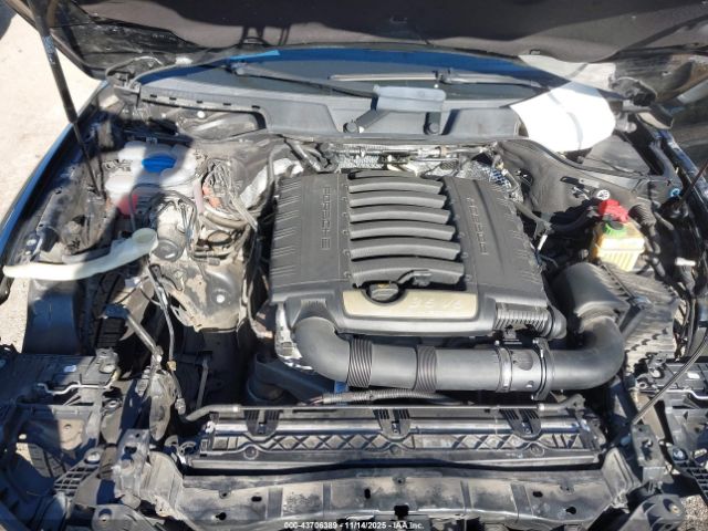 2018 PORSCHE CAYENNE WP1AA2A20JKA04860 Photo 9