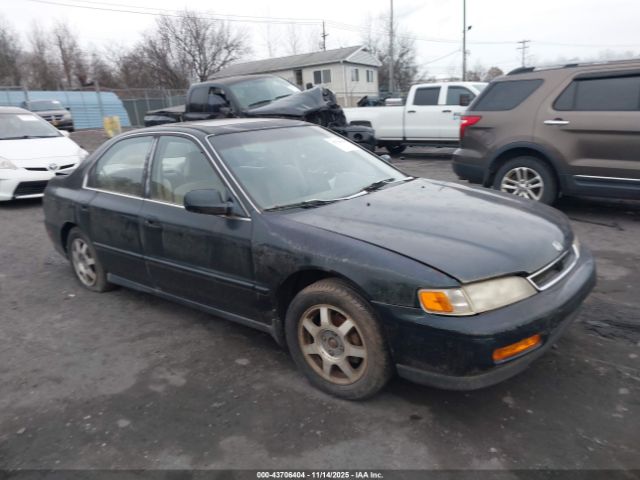 1995 HONDA ACCORD 1HGCD5652SA105431