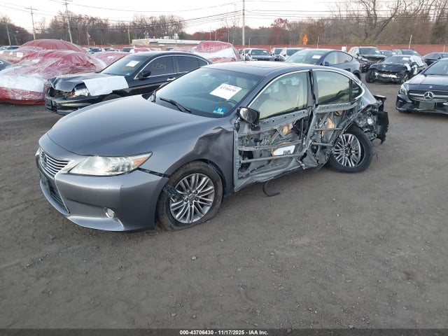 Aukcja sprzedaży 2013 Lexus Es 350, vin: JTHBK1GG8D2082144, numer aukcji: 43706430