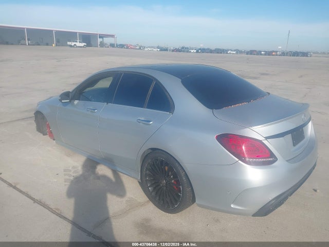 2019 MERCEDES-BENZ C 300 55SWF8EBXKU320883 Photo 2