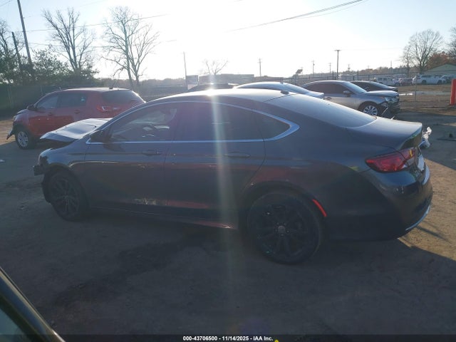 2015 Chrysler 200 Limited მანქანა იყიდება აუქციონზე, vin: 1C3CCCAB4FN751642, აუქციონის ნომერი: 43706500