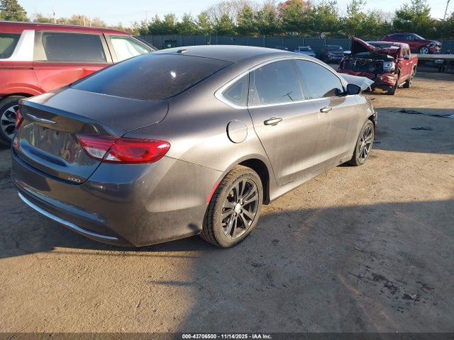 2015 Chrysler 200 Limited მანქანა იყიდება აუქციონზე, vin: 1C3CCCAB4FN751642, აუქციონის ნომერი: 43706500