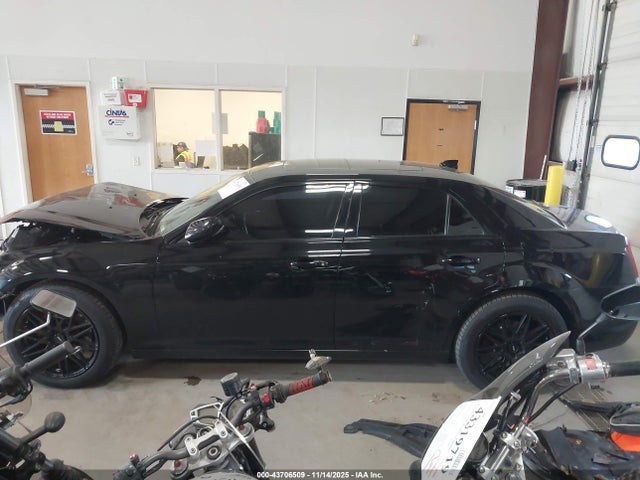 Aukcja sprzedaży 2016 Chrysler 300 300s, vin: 2C3CCAGGXGH261904, numer aukcji: 43706509