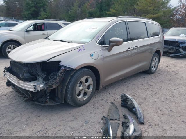 2017 CHRYSLER PACIFICA HYBRID 2C4RC1L79HR779137 Photo 1