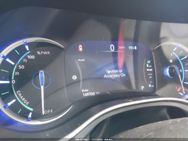 2017 CHRYSLER PACIFICA HYBRID 2C4RC1L79HR779137 Photo 6