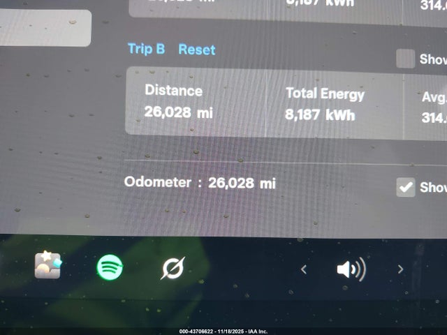 2023 TESLA MODEL Y 7SAYGDEF6PF810928 Photo 6