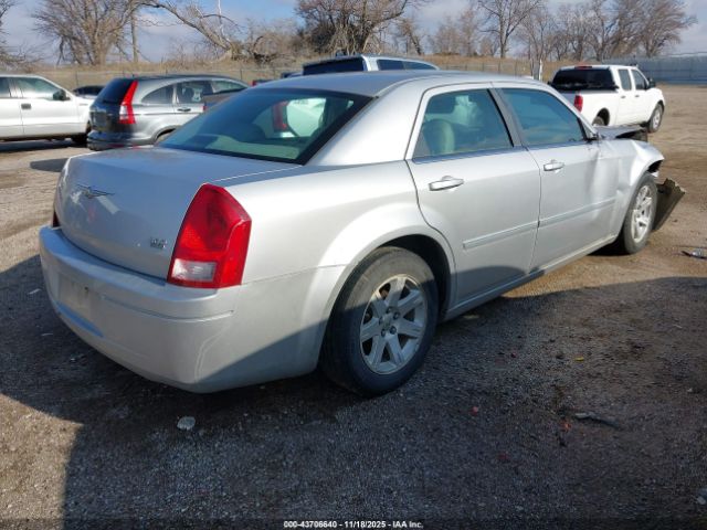 2006 CHRYSLER 300 2C3KA53G16H401903 Photo 3