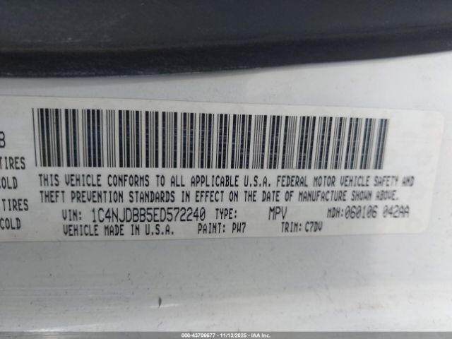 2014 JEEP COMPASS 1C4NJDBB5ED572240 Photo 8