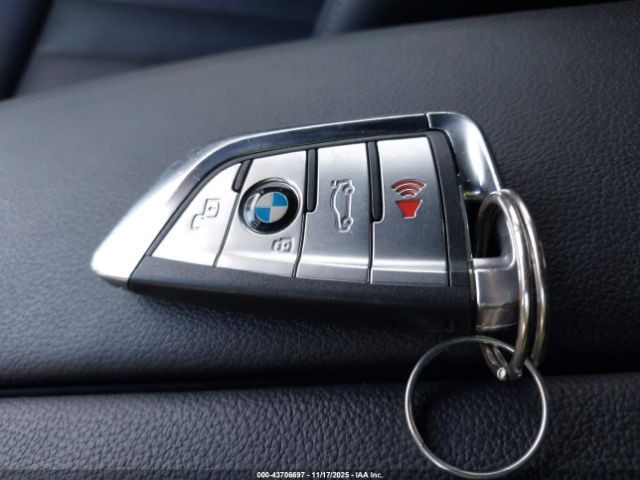 2022 BMW X7 5UXCW2C02N9M47322 Photo 10