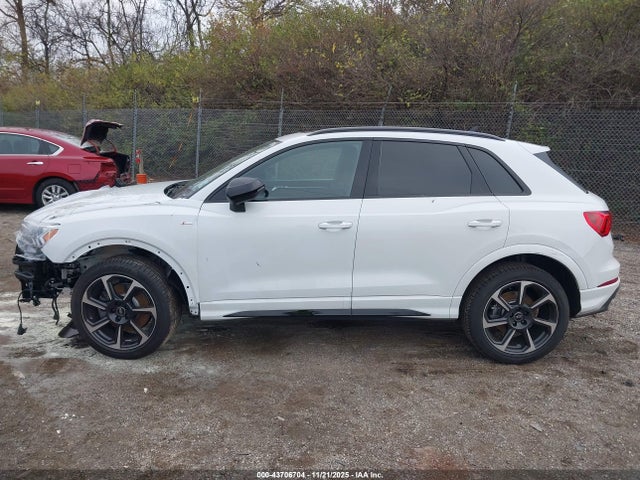 2025 Audi Q3 Premium 45 Tfsi S Line Quattro Tiptronic მანქანა იყიდება აუქციონზე, vin: WA1EECF33S1038727, აუქციონის ნომერი: 43706704