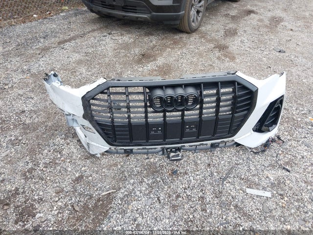 2025 Audi Q3 Premium 45 Tfsi S Line Quattro Tiptronic მანქანა იყიდება აუქციონზე, vin: WA1EECF33S1038727, აუქციონის ნომერი: 43706704