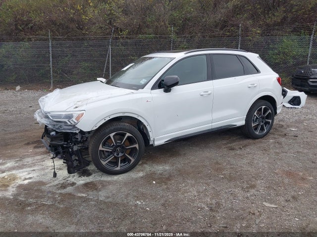 2025 Audi Q3 Premium 45 Tfsi S Line Quattro Tiptronic მანქანა იყიდება აუქციონზე, vin: WA1EECF33S1038727, აუქციონის ნომერი: 43706704