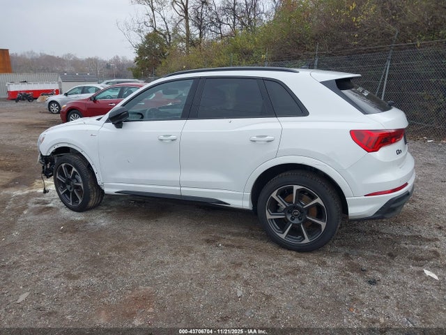 2025 Audi Q3 Premium 45 Tfsi S Line Quattro Tiptronic მანქანა იყიდება აუქციონზე, vin: WA1EECF33S1038727, აუქციონის ნომერი: 43706704