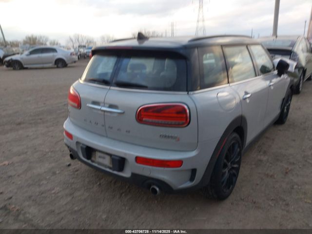 2021 MINI CLUBMAN WMWXJ1C00M2N85909 Photo 3