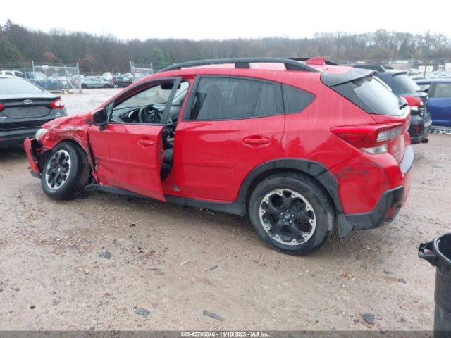 2021 SUBARU CROSSTREK JF2GTAPC9M8663880 Photo 2