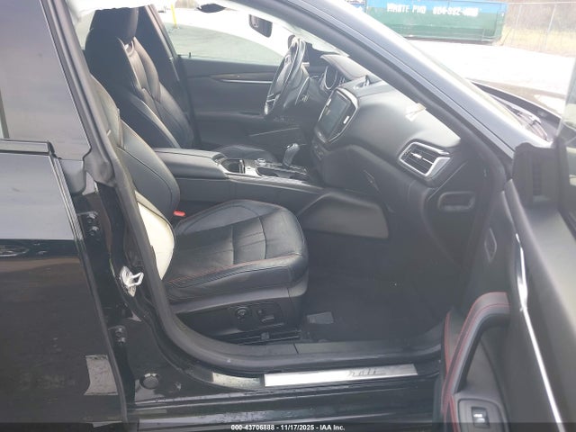 2017 MASERATI GHIBLI ZAM57XSS8H1249690 Photo 4