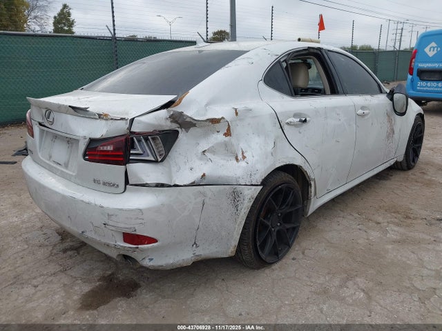 2010 LEXUS IS 250 JTHBF5C2XA5119310 Photo 3