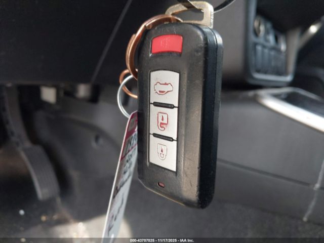 2017 MITSUBISHI OUTLANDER JA4AD3A31HZ053200 Photo 10