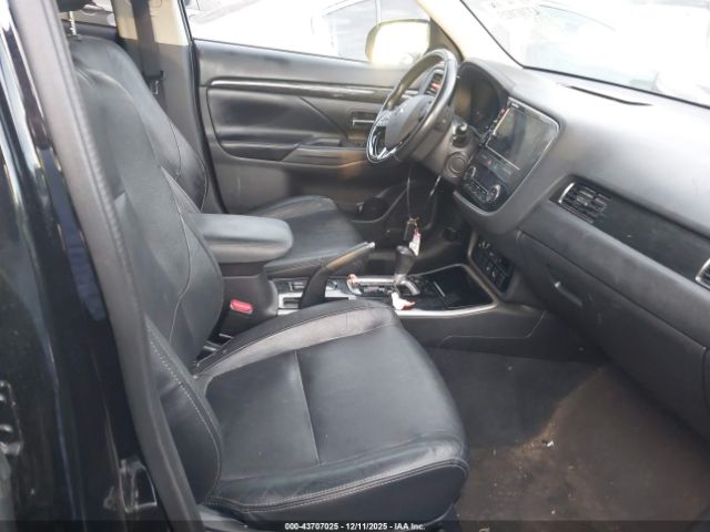 2017 MITSUBISHI OUTLANDER JA4AD3A31HZ053200 Photo 4