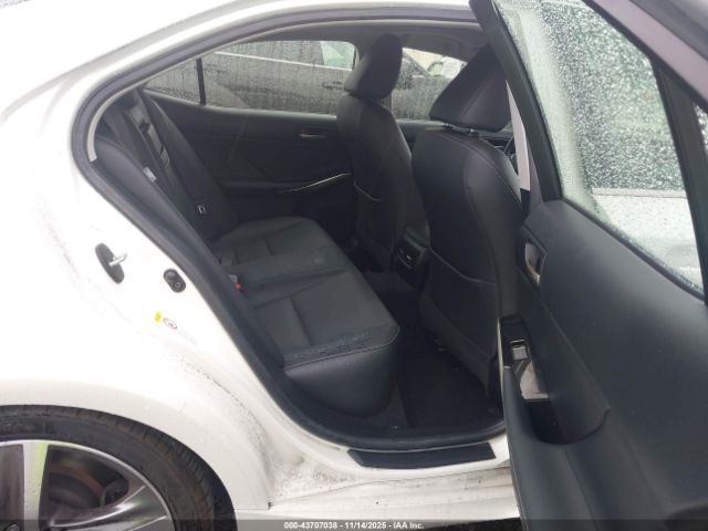 2017 LEXUS IS 200T JTHBA1D24H5039971 Photo 7