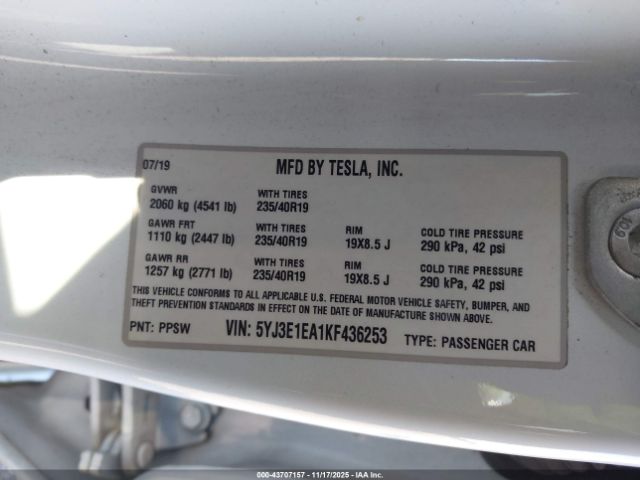 2019 TESLA MODEL 3 5YJ3E1EA1KF436253 Photo 8