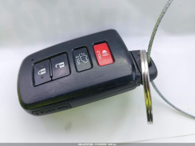 2018 TOYOTA RAV4 JTMWFREV0JJ164636 Photo 10