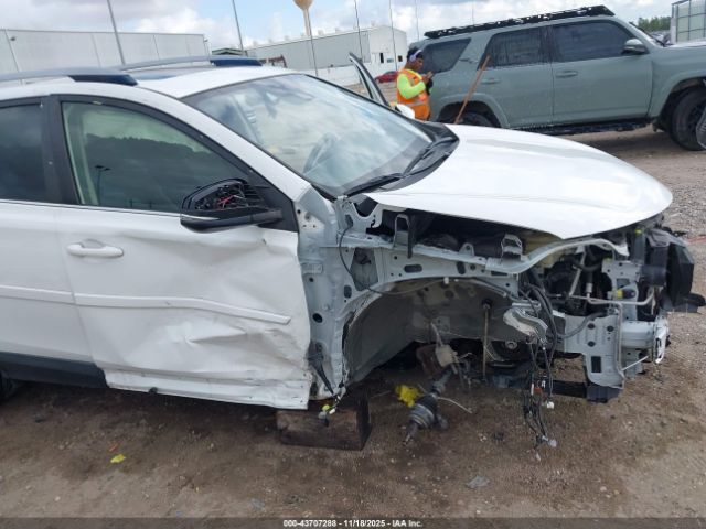 2018 TOYOTA RAV4 JTMWFREV0JJ164636 Photo 5