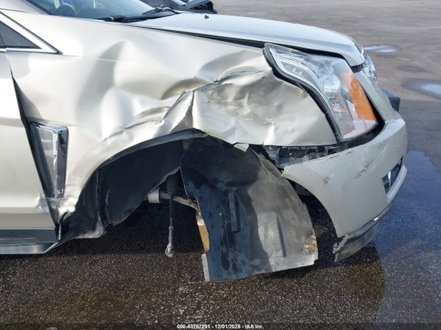 2016 CADILLAC SRX 3GYFNDE38GS530557 Photo 5