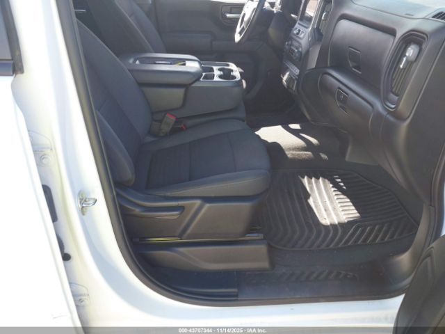 2023 CHEVROLET SILVERADO 1500 1GCPABEK8PZ140918 Photo 4