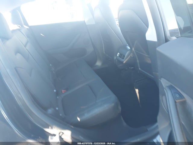 2025 TESLA MODEL Y 7SAYGDED4SA357882 Photo 7