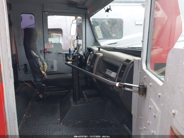 RAM 5500 Chassis Tradesman/slt 2014 3C7WRMAL1EG174178 Image 7