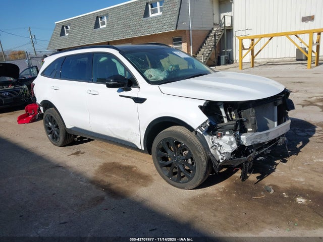 2023 KIA SORENTO 5XYRKDLFXPG238659