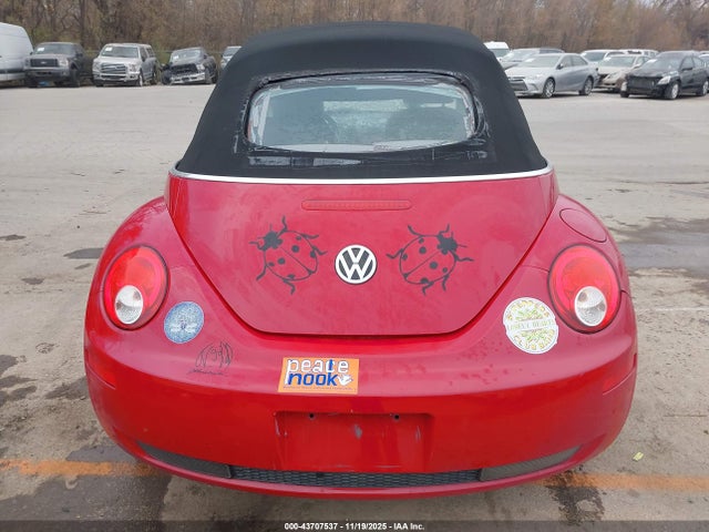43707537 :رقم المزاد ، 3VWRF31YX8M420091 vin ، 2008 Volkswagen New Beetle Se مزاد بيع