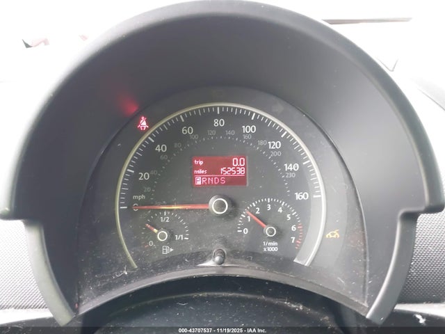 43707537 :رقم المزاد ، 3VWRF31YX8M420091 vin ، 2008 Volkswagen New Beetle Se مزاد بيع