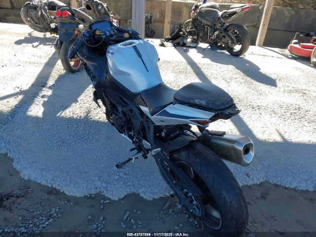 Kawasaki Zx400 S 2025 ML5ZXCS16SDA41185 Image 3