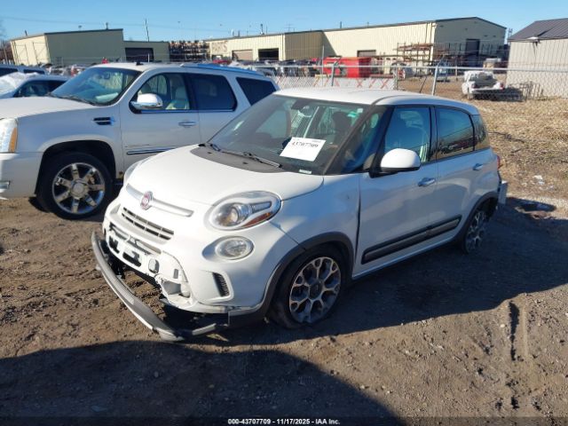 2014 FIAT 500L ZFBCFADH3EZ016880 Photo 1