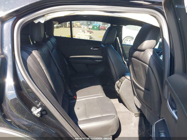 2020 CADILLAC XT4 1GYFZDR46LF075293 Photo 7