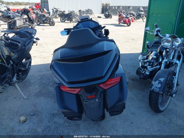 2021 HONDA GL1800 JH2SC795XMK300587 Photo 5