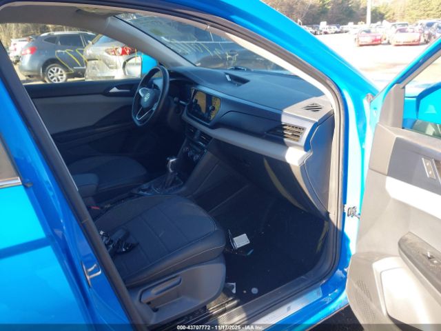 2023 VOLKSWAGEN TAOS 3VVYX7B29PM304555 Photo 4