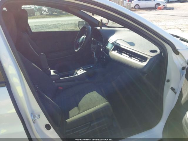 2022 HONDA HR-V 3CZRU5H12NM736877 Photo 4