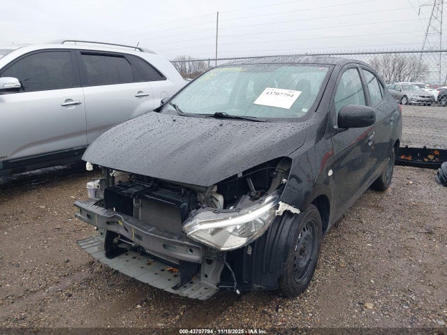 2017 MITSUBISHI MIRAGE G4 ML32F3FJ4HHF15384 Photo 1
