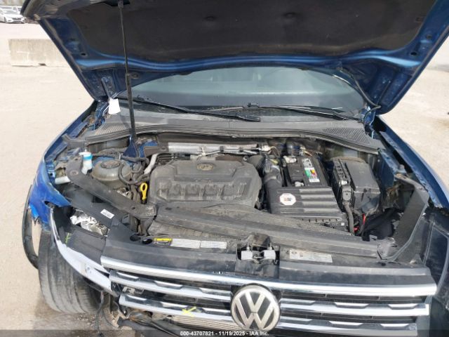 2019 VOLKSWAGEN TIGUAN 3VV2B7AX1KM022436 Photo 9
