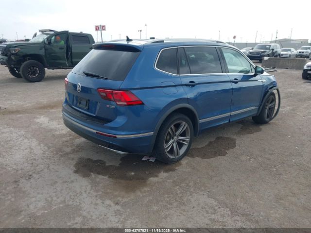 2019 VOLKSWAGEN TIGUAN 3VV2B7AX1KM022436 Photo 3