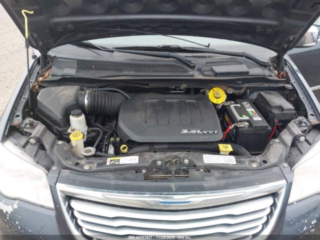 2014 CHRYSLER TOWN & COUNTRY 2C4RC1CG4ER279866 Photo 9