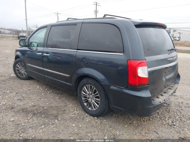 2014 CHRYSLER TOWN & COUNTRY 2C4RC1CG4ER279866 Photo 2