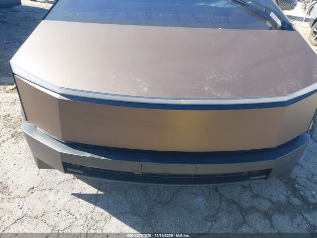 2024 TESLA CYBERTRUCK 7G2CEHEDXRA001044 Photo 9