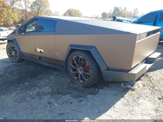 2024 TESLA CYBERTRUCK 7G2CEHEDXRA001044 Photo 2